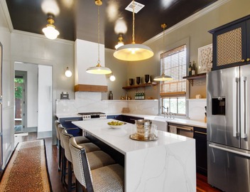Luxury 5 BR, easy stroll to best of Magazine, minutes from French Quarter 4