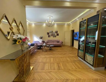Luxury 5-Star Stay in Cairo Downtown Garden City - Steps from the Nile & All Top Attractions 5