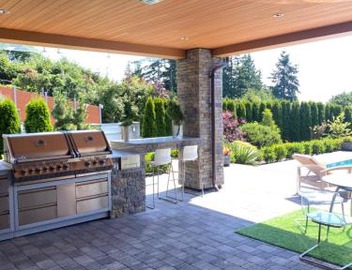 Luxury accomodation in West Vancouver 3