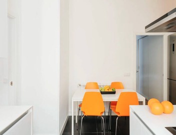 LUXURY APARTMENT WITH 4 ROOMS, 4 BATHROOMS AND LARGE TERRACE, FREE WIFI 4