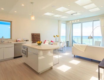 Luxury Beachfront Penthouse near SF (4) 5