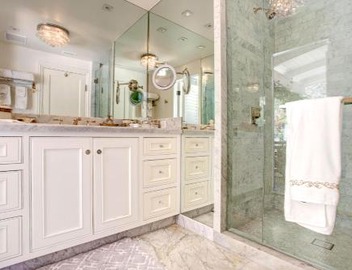 Luxury Beverly Hills Suite 5