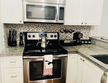 Luxury cozy loft near UCLA , Beverly Hills, Santa Monica ,LAX 30+days stay only 2