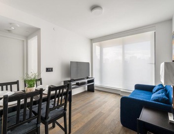 Luxury High-Rise Condo with Stunning Views 5