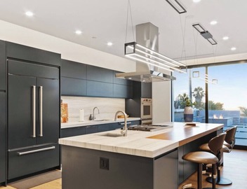 Luxury LA Mansion with Ocean & City Views 3