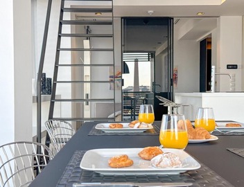 Luxury Loft with Private Jacuzzi 2
