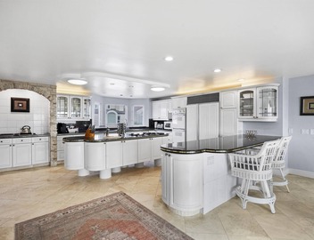 Luxury Oceanfront Vacation Home on Hollywood Beach 3
