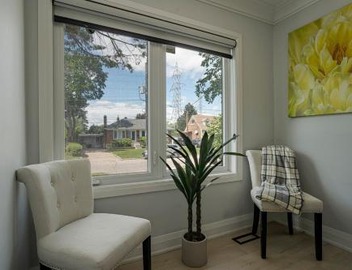 Luxury Toronto Stay with BBQ, Gazebo, Games & Parking 5