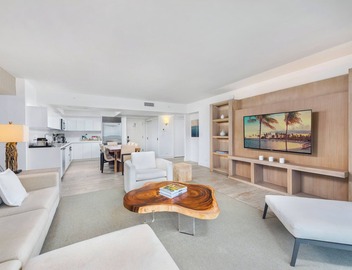 Luxury Vacation Rentals at 1 Hotel & Homes by LRMB 3