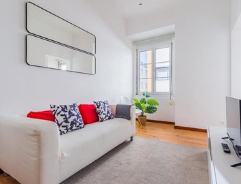 LX Urban Living, 2BR Apartment 5