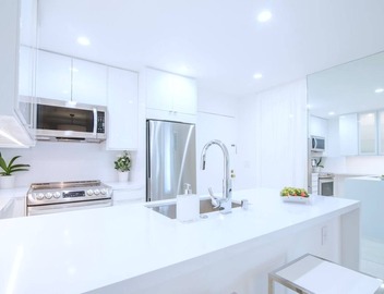 Magnificent Villa Blanca in the heart of Brentwood 4