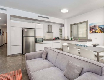 Mamma Mia 3BR in Frishman beach by HolyGuest 5
