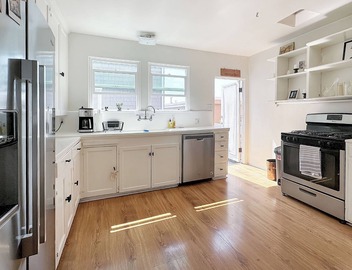 MANHATTAN BEACH Peaceful 2 bedroom steps to the beach 3