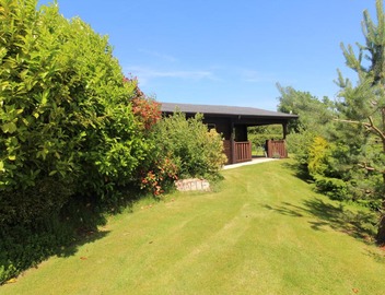 Maple Lodge 3