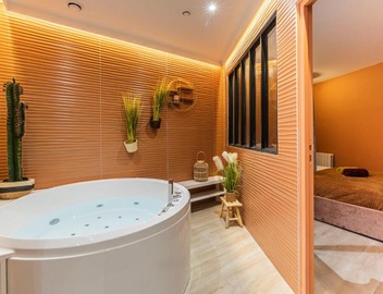 MARAIS POMPIDOU 3e, jacuzzi, 2 chambres, 4 à 6P 3