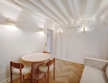 Marais studio in city center 5