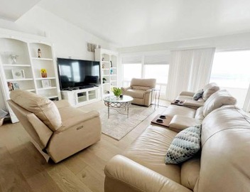 Marbella Lane-Oceanfront Retreat w Stunning View 3