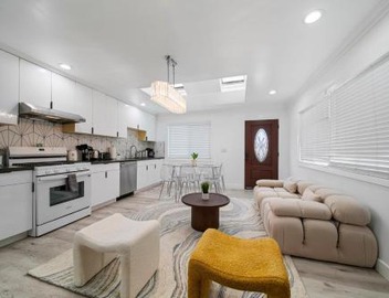 Marbella Lane - Serene and Pristine 2BR Home 2