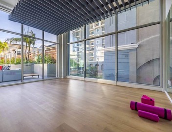 @ Marbella Lane - Sleek Corner Ocean View 5