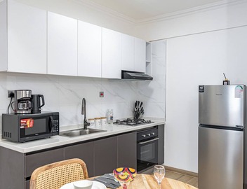 Marina Bay 1 bed pool & gym Westlands 4
