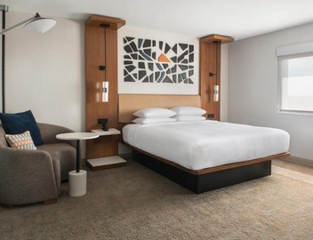 Marriott Springfield Downtown 4