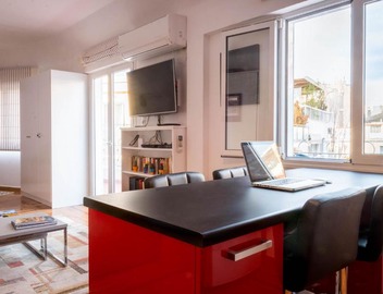 Martin’s Akropolis loft 5