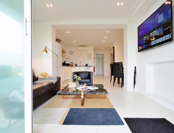 Mbird Estoril Riviera Flat 3 3