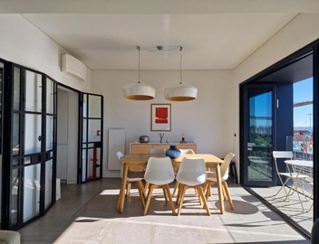 MBird Riverside 2BD Flat with garage 2