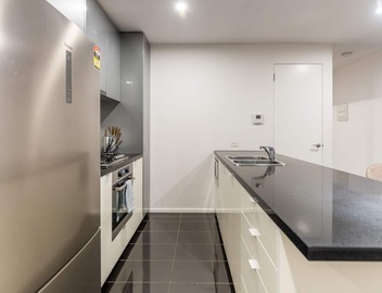 Mega Style Apartments Southbank Grand 3