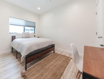 Memory Foam Beds - Relax in the Heart of Sunny LA in a Holiday Home 4