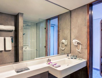 Mercure Jakarta Pantai Indah Kapuk 4