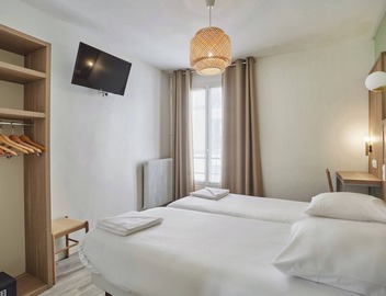 Merryl Hotel 4