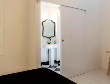 MEZZANINE YELLOW 4