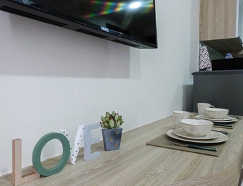 Minimalist Studio Menteng Park Apartment 5