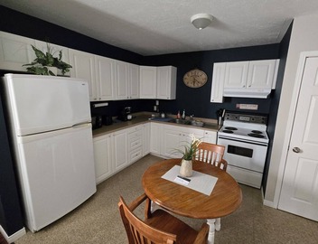 Mjd Place & Executive Suites 4