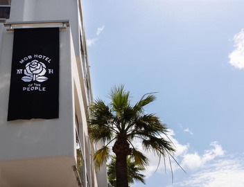 MOB HOTEL Cannes 4