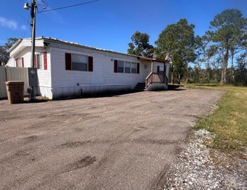 Mobile Home on huge parking space 10 mins from airport, 20 mins from Disney 4