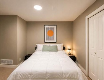 Modern 2br guest suite in Fleetwood Surrey 4