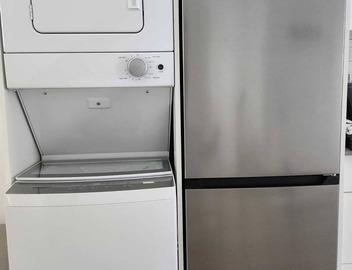 Modern 2BR Whole Home in Vancouver | Near Airport & Downtown 5