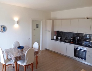 Modern and bright apartment 5