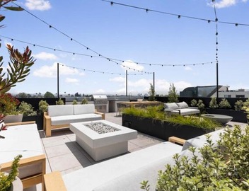 Modern Apartment Rentals 4