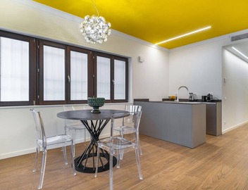 Modern Apartment with View on St. John and Paul 3