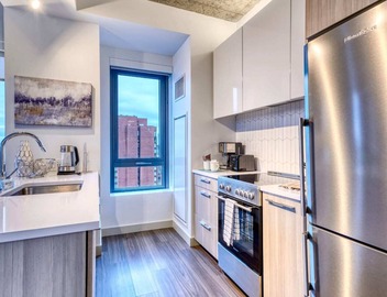 Modern Apt In Kendall Square 3