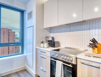 Modern Apt In Kendall Square 5