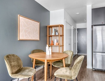 Modern Central District 1BR w/Gym & BBQ, nr downtown, by Blueground 2