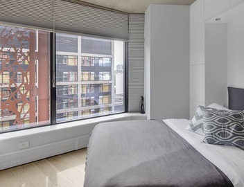 MODERN & CHIC FLAT IN THE BEST LOCATION 3