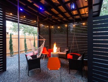 Modern East Austin Stay near Plaza Saltillo Stn 5