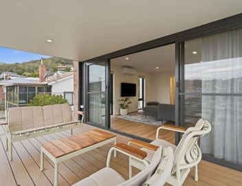 Modern Lindisfarne Escape 5