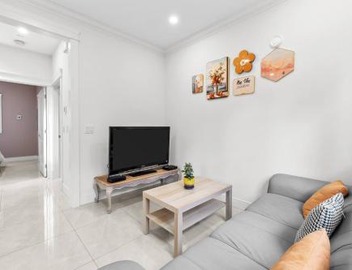 Modern Private 3BR House 3
