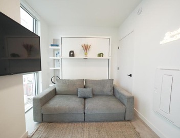 Modern Private Condo Downtown - Gym, Pool, Bayview 3